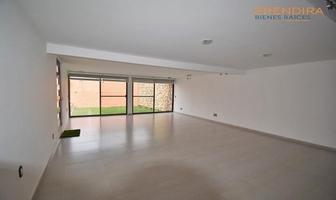 Foto de inmueble en Luis Espinosa, Col. Ciudad Satélite C.P. 53100, Naucalpan de Juárez
