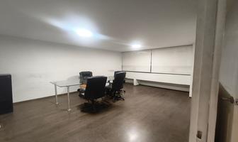 Foto de inmueble en Pafnuncio Padilla, Col. Ciudad Satélite C.P. 53100, Naucalpan de Juárez