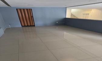 Foto de inmueble en Satelite, Col. Ciudad Satélite C.P. 53100, Naucalpan de Juárez