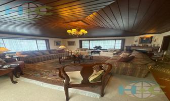 Foto de inmueble en Venta DE Casa EN Ciudad Satelite, Naucalpan DE Juarez, Estado DE Mexico, Col. Ciudad Satélite C.P. 53100, Naucalpan de Juárez