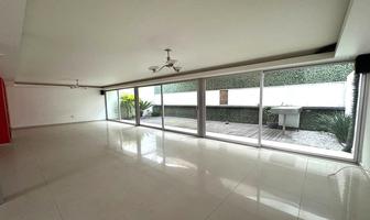 Foto de inmueble en calle ., Col. Ciudad Satélite C.P. 53100, Naucalpan de Juárez