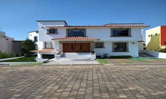 Foto de inmueble en Rinconada, Col. Club de Golf los Encinos C.P. 52005, Lerma
