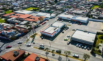 Foto de inmueble en Leona Vicario Pte Esq, Av. Ignacio Comonfort  #101, Col. Coaxustenco C.P. 52140, Metepec