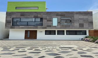 Foto de inmueble en ---, Col. Coaxustenco C.P. 52140, Metepec