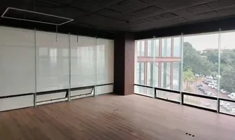 Foto de inmueble en Av. Dr. Jorge Jiménez Cantú, Col. Hacienda de Valle Escondido C.P. 52937, Atizapán de Zaragoza