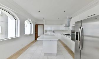 Foto de inmueble en Av. Jesús del Monte, Col. Hacienda de las Palmas C.P. 52763, Huixquilucan