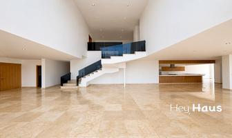 Foto de inmueble en Avenida Jesus del Monte, Col. Hacienda de las Palmas C.P. 52763, Huixquilucan