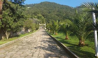 Foto de inmueble en Huixquilucan  
Estado De México, Col. Huixquilucan de Degollado Centro C.P. 52760, Huixquilucan