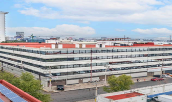 Foto de inmueble en Blvd. Toluca Calle 3, Col. Industrial Alce Blanco C.P. 53370, Naucalpan de Juárez