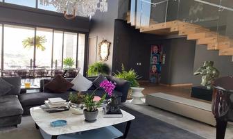 Foto de inmueble en Blvd. Palmas Hills, Col. Interlomas C.P. 52787, Huixquilucan
