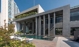 Foto de inmueble en Boulevard palmas hills, Col. Interlomas C.P. 52787, Huixquilucan