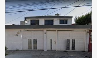 Foto de inmueble en JILGUEROS #5, Col. Izcalli Jardines C.P. 55050, Ecatepec de Morelos