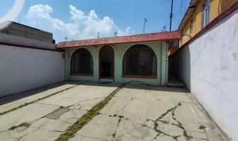 Foto de inmueble en Calle Isidro Fabela No.245 Col. Centro, Jilotepec de Molina Enriquez #245, Col. Jilotepec de Molina Enríquez C.P. 54240, Jilotepec