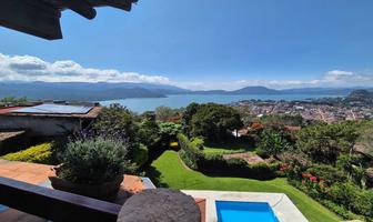 Foto de inmueble en PORFIRIO DIAZ, Col. La Capilla C.P. 51200, Valle de Bravo