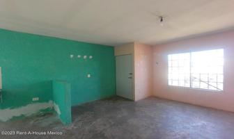 Foto de inmueble en Privada La Esmeralda, Zumpango Berilio #1, Col. La Esmeralda C.P. 55630, Zumpango