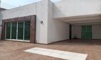 Foto de inmueble en Av. Deportes, Col. Las Arboledas C.P. 52950, Atizapán de Zaragoza
