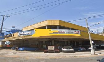 Foto de inmueble en Av. Jinetes, Col. Las Arboledas C.P. 54026, Tlalnepantla de Baz