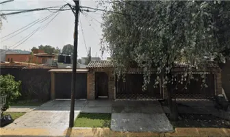 Foto de inmueble en Avenida de la Glorieta #20, Col. Las Arboledas C.P. 52950, Atizapán de Zaragoza