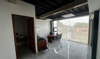 Foto de inmueble en Calz. de los Jinetes, Col. Las Arboledas C.P. 52950, Atizapán de Zaragoza