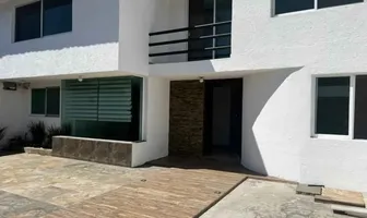 Foto de inmueble en Cerrada Elvia Carrillo #421, Col. Llano Grande C.P. 52148, Metepec