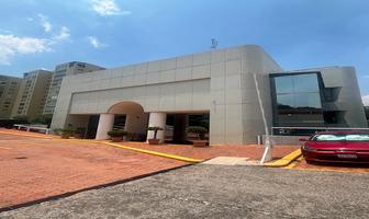 Foto de inmueble en Av Lomas Verdes, Col. Lomas Verdes (Conjunto Lomas Verdes) C.P. 53120, Naucalpan de Juárez