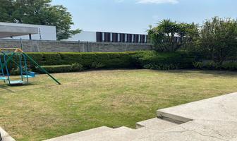 Foto de inmueble en AV DE LOS BOSQUES, Col. Lomas de Tecamachalco C.P. 53950, Naucalpan de Juárez