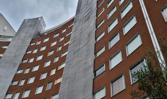 Foto de inmueble en AVENIDA DE LOS BOSQUES, Col. Lomas de Tecamachalco C.P. 53950, Naucalpan de Juárez