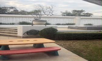 Foto de inmueble en Av de las Fuentes, Col. Lomas de Tecamachalco C.P. 53950, Naucalpan de Juárez