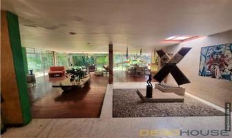 Foto de inmueble en Av. de los Bosques 40, Col. Lomas de Tecamachalco C.P. 53950, Naucalpan de Juárez