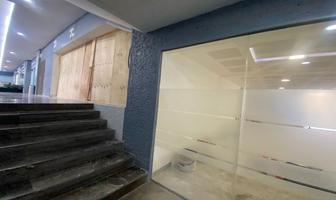Foto de inmueble en Av de los Bosques, Col. Lomas de Tecamachalco C.P. 53950, Naucalpan de Juárez