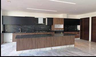 Foto de inmueble en FUENTE DE JUVENTUD, Col. Lomas de Tecamachalco C.P. 53950, Naucalpan de Juárez