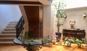 Foto de inmueble en Fuente de Juventud, Col. Lomas de Tecamachalco C.P. 53950, Naucalpan de Juárez