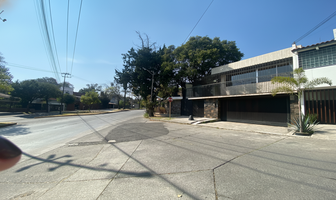 Foto de inmueble en Fuente de La Bastilla, Col. Lomas de Tecamachalco C.P. 53950, Naucalpan de Juárez