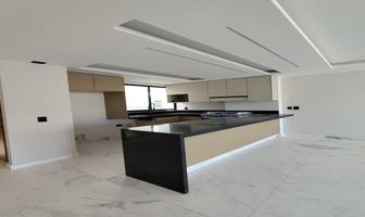 Foto de inmueble en , Col. Lomas de Tecamachalco C.P. 53950, Naucalpan de Juárez