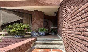 Foto de inmueble en Paseo Ahuehuetes Norte 300, Col. Lomas de Tecamachalco C.P. 53950, Naucalpan de Juárez