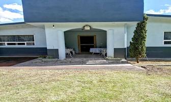 Foto de inmueble en Los Saucos, Col. Los Saúcos C.P. 51200, Valle de Bravo