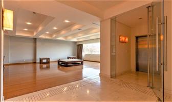 Foto de inmueble en Av. Club de Golf Lomas Oeste, Col. Palmas Altas C.P. 52787, Huixquilucan