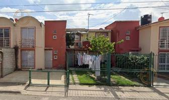 Foto de inmueble en Paseo Orquídea,  Paseos de San Juan,  Zumpango, Col. Paseos de San Juan C.P. 55634, Zumpango