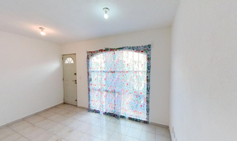Foto de inmueble en VIVIENDA TIPO POPULAR IDENTIFICADA CON LA LETRA A, TIPO DUPLEX, UBICADA EN EL LOTE NUMERO CINCO DE L, Col. Paseos del Valle C.P. 50260, Toluca