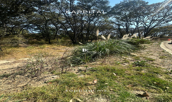 Foto de inmueble en Zona Esmeralda, Col. Rancho San Juan C.P. 52938, Atizapán de Zaragoza
