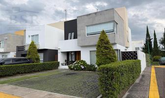 Foto de inmueble en Foresta Residencial, Metepec, Estado DE Mexico, Col. Residencial Foresta C.P. 52144, Metepec