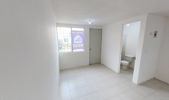 Foto de inmueble en LA VIVIENDA MARCADA CON EL NUMERO 45 (CUARENTA Y CINCO) INTERIOR D, DEL LOTE 18 (DIECIOCHO) DE LA MA, Col. Rincón del Alamo C.P. 50903, Almoloya de Juárez