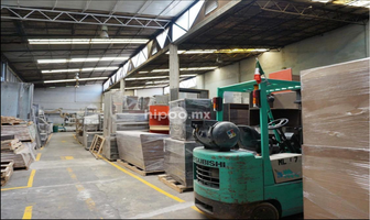 Foto de inmueble en 16 de Septiembre, Col. San Bartolo Naucalpan (Naucalpan Centro) C.P. 53000, Naucalpan de Juárez