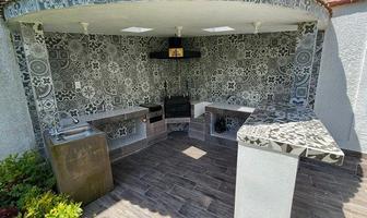 Foto de inmueble en Jose Ma. Morelos, Col. San Carlos C.P. 52159, Metepec
