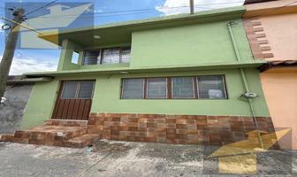 Foto de inmueble en Hermenegildo Galeana  al 100, Col. San Cristóbal Tecolit C.P. 51367, Zinacantepec