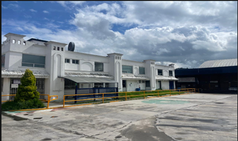 Foto de inmueble en Carr Toluca-Naucalpan, Col. San Francisco Xonacatlán de Vicencio C.P. 52060, Xonacatlán