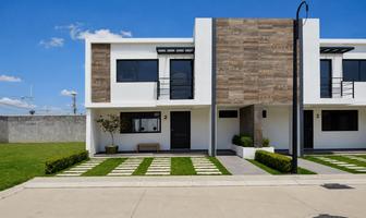 Foto de inmueble en C. Vicente Suárez Manzana 32, San Isidro, 52363 Santa María Rayón, Méx., Col. San Isidro C.P. 52363, Rayón
