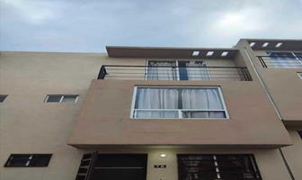 Foto de inmueble en Privada Fresno, Manzana 001, 51370, San Juan de las Huertas, Zinacantepec, Méx., Col. San Juan de las Huertas C.P. 51370, Zinacantepec