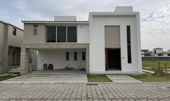 Foto de inmueble en Condado DEL Valle, Metepec EDO MEX, Col. San Miguel Totocuitlapilco C.P. 52143, Metepec