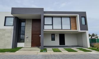 Foto de inmueble en Casa EN Venta Modelo Tintoretto Aurea Residencial Toluca, Col. San Nicolás Tolentino C.P. 50230, Toluca